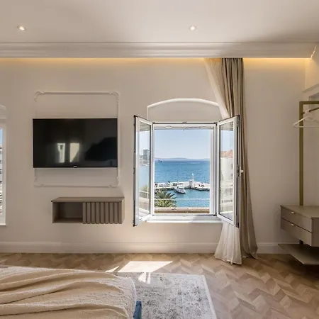 Finest 2 شقة سبليت